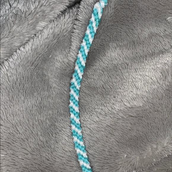 basic string bracelets - Picture 4 of 4